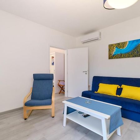 מאלי לוסיניי Apartmani Raic מראה חיצוני תמונה