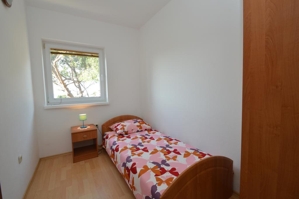 מאלי לוסיניי Apartmani Raic מראה חיצוני תמונה